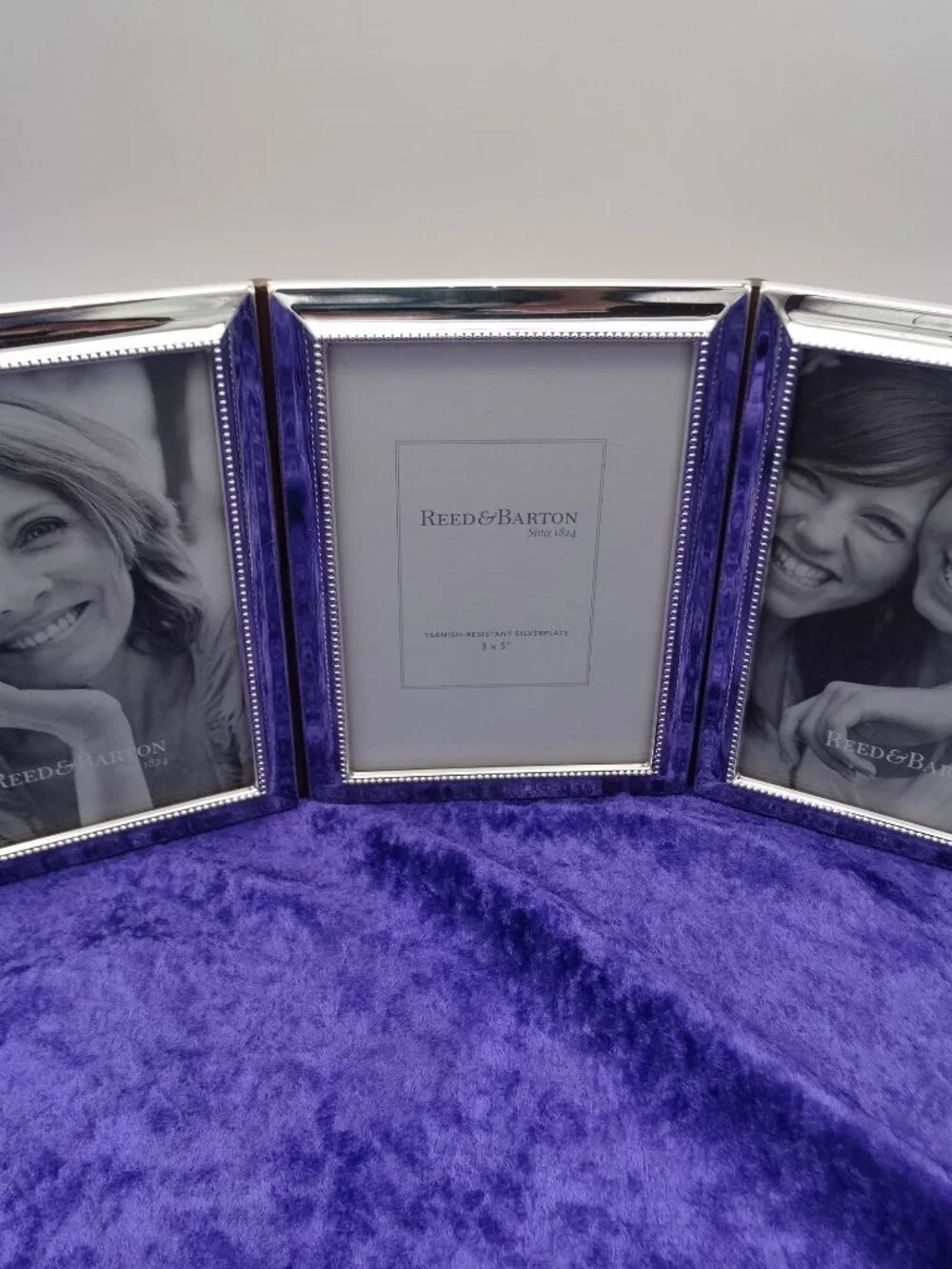 Reed & Barton Triple Hinged Beaded Silverplate Picture Frame In Box 3x5